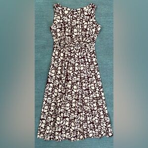Women’s Floral Midi Sleeveless Panel Dress Size 10